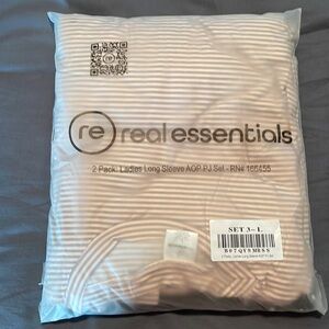 Real essentials 2 pack ladies long sleeve pj set nwt